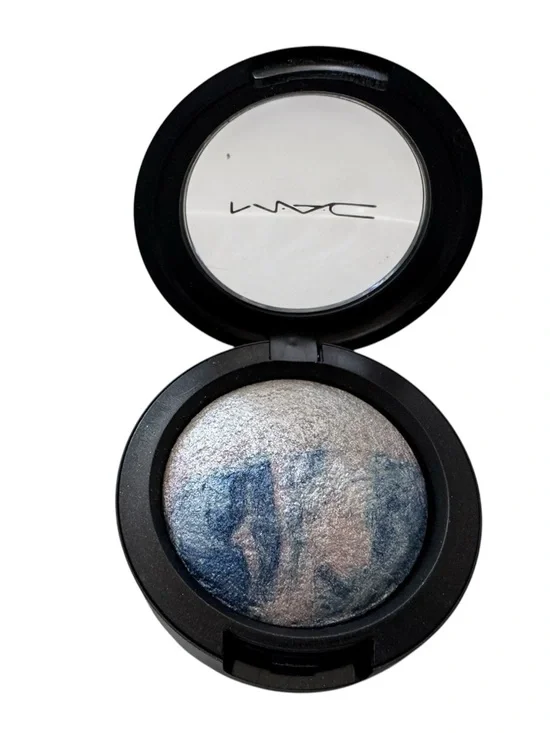 MAC Cosmetics Water & Ice Eye Shadow - Picture 6 of 6
